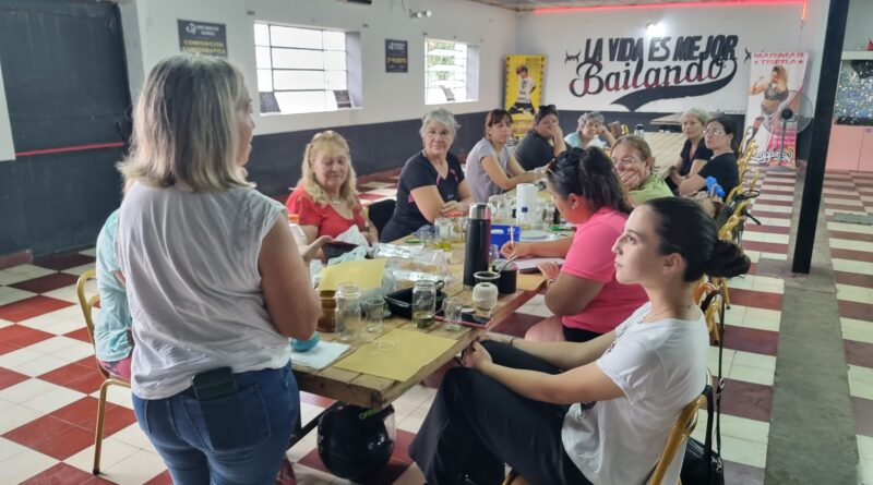 En Rojas: Nuevo encuentro del Seminario de Jardinería Especial